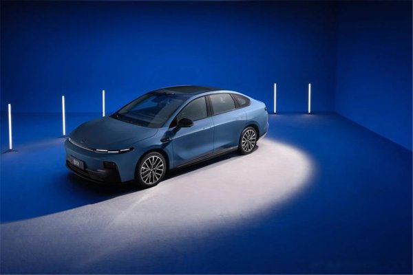 兆富配资 让年轻人用得起激光雷达，零跑B01的技术普惠真干实事