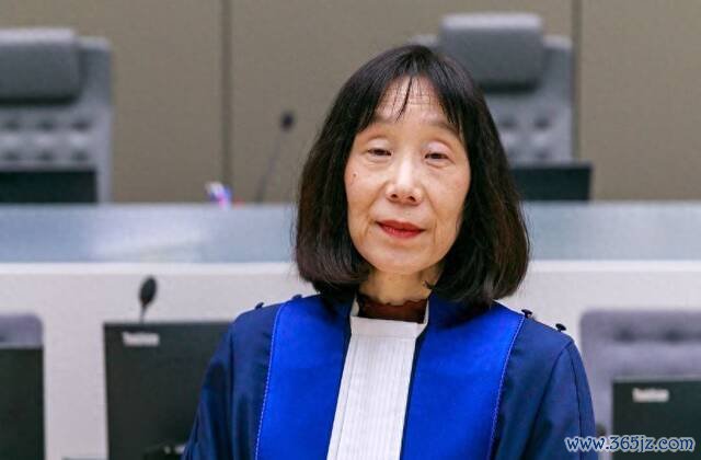 特朗普要拆了这法院?美国制裁女院长,赤根智子资产被冻结